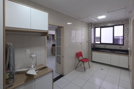 Apartamento para alugar com 158m², 3 quartos e 2 vagasÁrea de Serviço