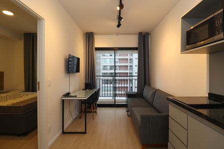 Studio para alugar com 30m², 1 quarto e sem vaga Studio para alugar com 30m², 1 quarto e sem vagaSala/Cozinha