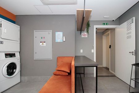 Studio para alugar com 30m², 1 quarto e sem vaga Studio para alugar com 30m², 1 quarto e sem vagaLavanderia