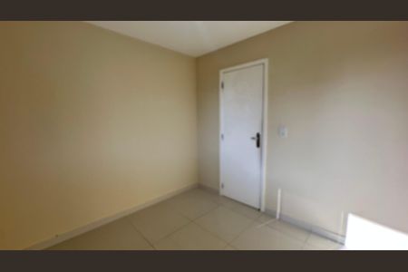 Apartamento para alugar com 74m², 2 quartos e 2 vagasQuarto
