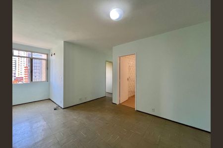 Apartamento para alugar com 71m², 1 quarto e 1 vagaSala