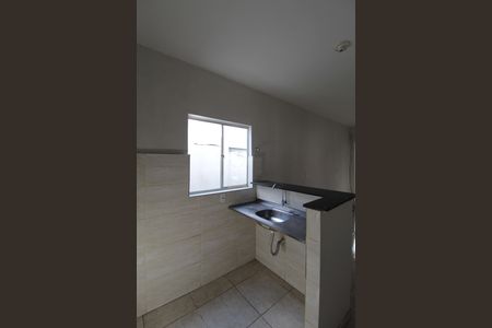 Casa à venda com 241m², 3 quartos e 4 vagasCasa 2 -  Cozinha