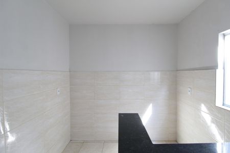 Casa à venda com 241m², 3 quartos e 4 vagasCasa 2 -  Cozinha