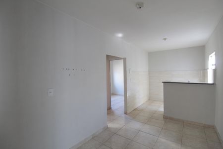Casa à venda com 241m², 3 quartos e 4 vagasCasa 2 - Sala