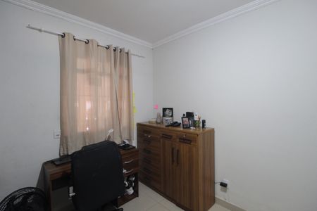 Casa à venda com 241m², 3 quartos e 4 vagasCasa 1 - Quarto 3