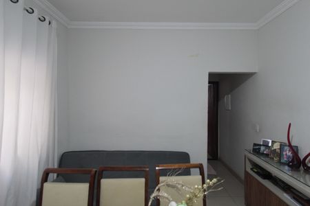 Casa à venda com 241m², 3 quartos e 4 vagasCasa 1 - Sala
