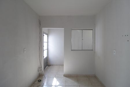 Casa à venda com 241m², 3 quartos e 4 vagasCasa 2 - Sala