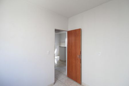 Casa à venda com 241m², 3 quartos e 4 vagasCasa 2 - Quarto 2