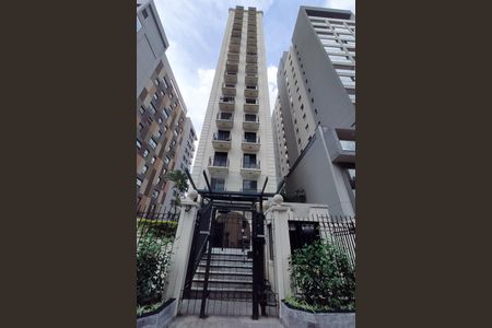 Apartamento à venda com 44m², 1 quarto e 1 vaga Apartamento à venda com 44m², 1 quarto e 1 vagaFachada