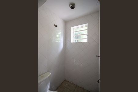 Casa para alugar com 300m², 3 quartos e 2 vagasBanheiro de Serviço