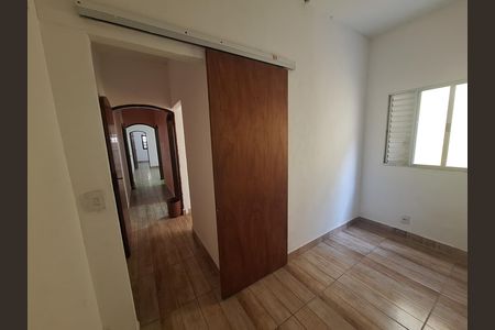 Casa para alugar com 4 quartos, 150m² em Parque Maria Helena, Suzano