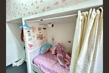 Quarto Suíte 1 de casa para alugar com 2 quartos, 95m² em Jardim Palmira, Guarulhos