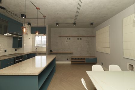 Apartamento para alugar com 38m², 1 quarto e sem vagaSala e Cozinha