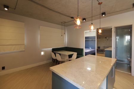 Apartamento para alugar com 38m², 1 quarto e sem vagaSala e Cozinha