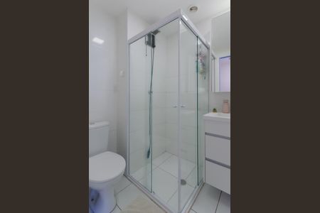 Banheiro de apartamento para alugar com 1 quarto, 30m² em Vila Dom Pedro I, São Paulo