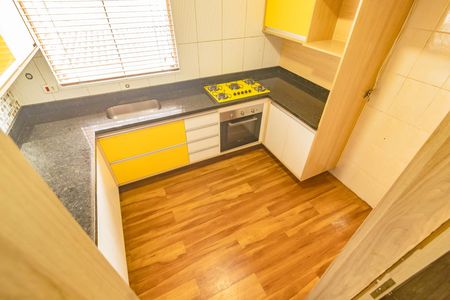 Cozinha de casa para alugar com 2 quartos, 130m² em Parque Jabaquara, São Paulo