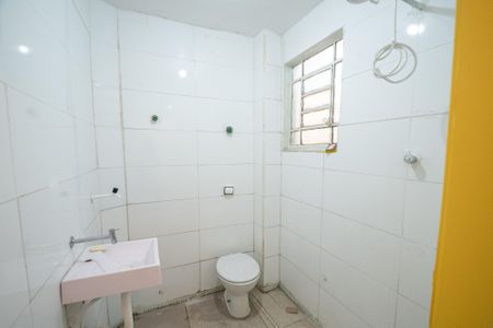 Studio para alugar com 25m², 1 quarto e sem vaga Studio para alugar com 25m², 1 quarto e sem vagaBanheiro Social