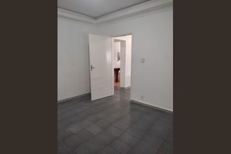 Casa à venda com 270m², 4 quartos e 4 vagas Casa à venda com 270m², 4 quartos e 4 vagasCasa 2- Quarto