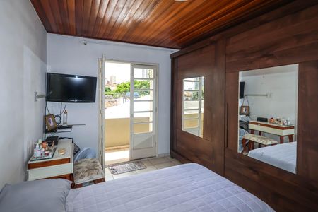 Casa à venda com 270m², 4 quartos e 4 vagas Casa à venda com 270m², 4 quartos e 4 vagasCasa 1 - Quarto 2