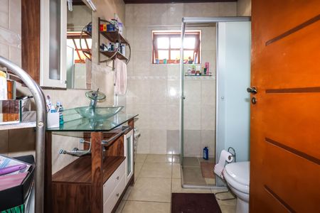 Casa à venda com 270m², 4 quartos e 4 vagas Casa à venda com 270m², 4 quartos e 4 vagasCasa 1 - Banheiro