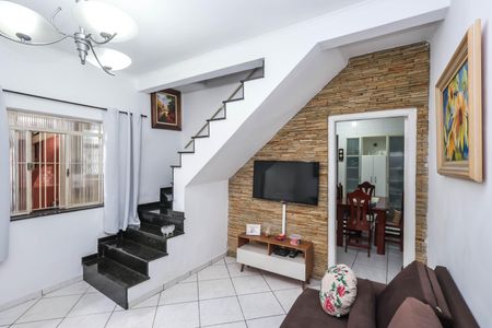 Casa à venda com 270m², 4 quartos e 4 vagas Casa à venda com 270m², 4 quartos e 4 vagasCasa 1 - Sala