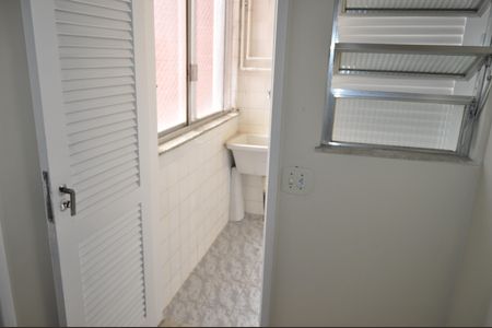Apartamento à venda com 73m², 3 quartos e 1 vagaÁrea de serviço