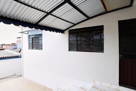 Casa para alugar com 70m², 2 quartos e 1 vagaÁrea de Serviço