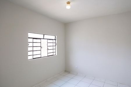 Casa para alugar com 70m², 2 quartos e 1 vagaQuarto