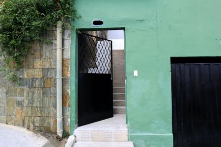 Casa para alugar com 70m², 2 quartos e 1 vagaFachada