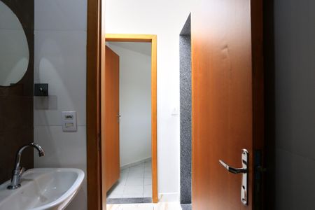 Casa para alugar com 70m², 2 quartos e 1 vagaBanheiro