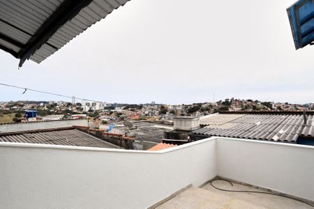 Casa para alugar com 70m², 2 quartos e 1 vagaQuintal