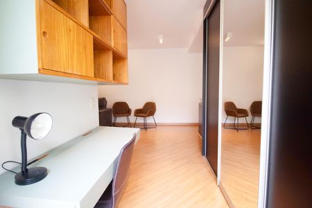 Apartamento à venda com 53m², 1 quarto e 2 vagasEscritório
