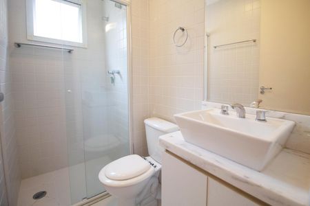 Apartamento à venda com 53m², 1 quarto e 2 vagasBanheiro de Serviço