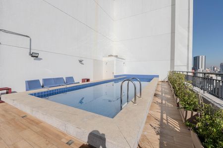 Studio à venda com 23m², 1 quarto e sem vaga Studio à venda com 23m², 1 quarto e sem vagaÁrea comum - Piscina