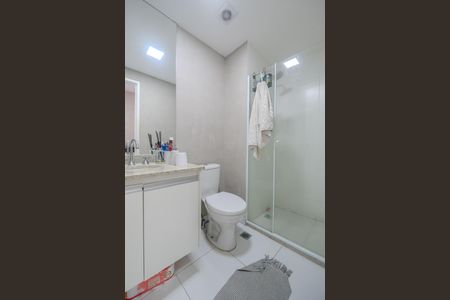 Banheiro de kitnet/studio para alugar com 1 quarto, 23m² em Consolação, São Paulo