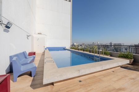 Studio à venda com 23m², 1 quarto e sem vaga Studio à venda com 23m², 1 quarto e sem vagaÁrea comum - Piscina