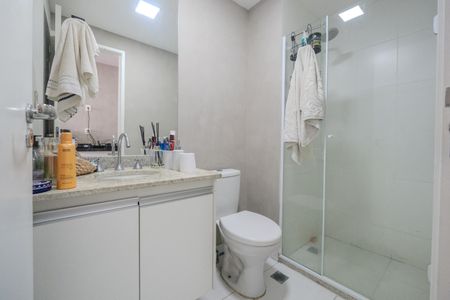 Banheiro de kitnet/studio para alugar com 1 quarto, 23m² em Consolação, São Paulo