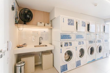 Área comum de kitnet/studio para alugar com 1 quarto, 22m² em Jardim Paulistano, São Paulo