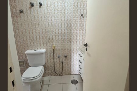Apartamento à venda com 100m², 3 quartos e 1 vaga Apartamento à venda com 100m², 3 quartos e 1 vagaBanheiro Social