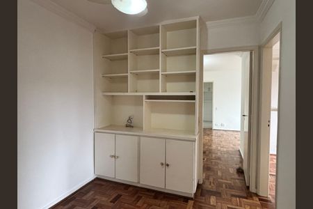 Apartamento à venda com 100m², 3 quartos e 1 vaga Apartamento à venda com 100m², 3 quartos e 1 vagaEscritório