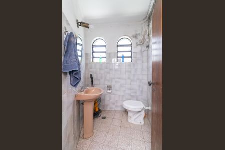 Casa para alugar com 330m², 4 quartos e 5 vagasLavabo