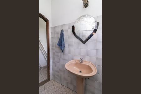 Casa para alugar com 330m², 4 quartos e 5 vagasLavabo