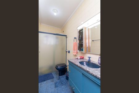 Casa para alugar com 330m², 4 quartos e 5 vagasBanheiro Social