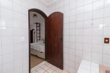 Casa para alugar com 330m², 4 quartos e 5 vagasBanheiro da Suíte 2