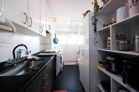Apartamento à venda com 56m², 2 quartos e 1 vagaCozinha