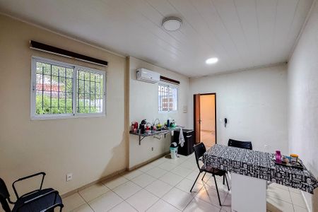 Casa à venda com 186m², 4 quartos e sem vagaCozinha