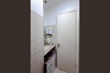 Casa à venda com 186m², 4 quartos e sem vagaLavabo