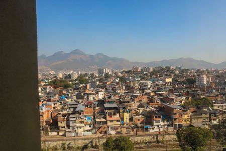 Vista da Área de Serviço de apartamento para alugar com 2 quartos, 47m² em Del Castilho, Rio de Janeiro