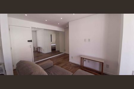 Sala de apartamento para alugar com 1 quarto, 41m² em Continental, Osasco