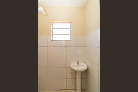 Casa para alugar com 45m², 1 quarto e sem vagaBanheiro